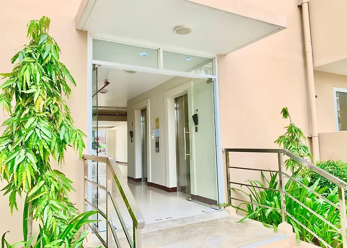 Appartamento Cozy Near Airport With Pool And Ocean View